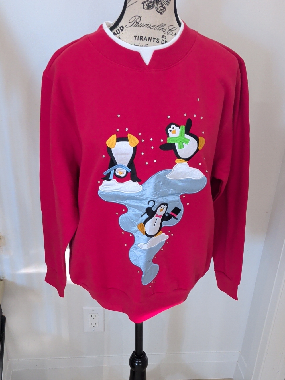 CW CLASSIC | Women's Red Playful  Penguins Christmas Fleece Sweatshirt